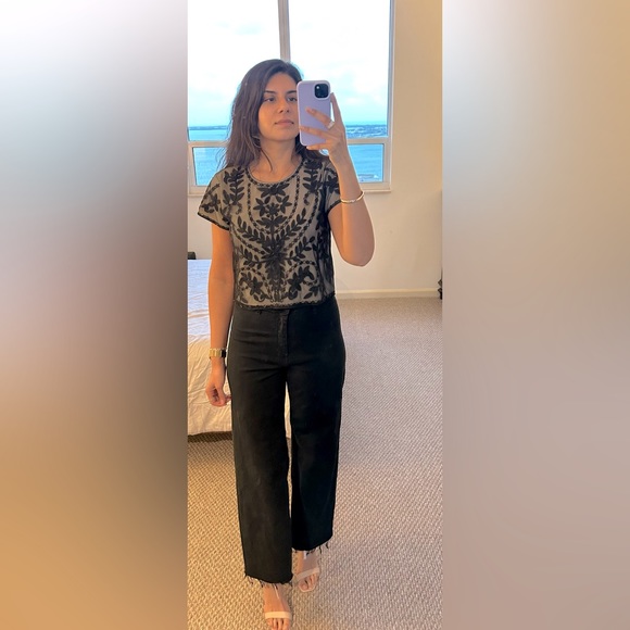 NWOT Lovers + Friends Katrina Crop Top (S) - Picture 4 of 13